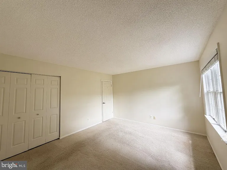5 Hunters Ct — Photo 20