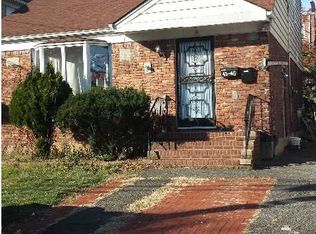 4546 161st St, Flushing, NY 11358