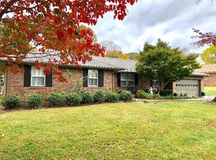 2517 Thompson Dr, Bowling Green, KY 42104