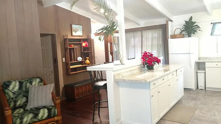 174 Lahaina St — Photo 2