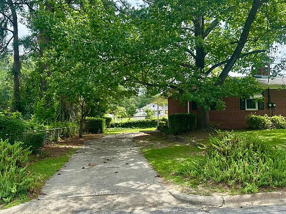 3rd image of 101 E Vance Street