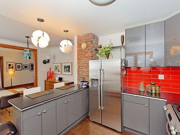 3rd image of 42 Pinewood Ave #1