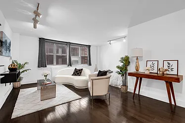 240 East 35th Street