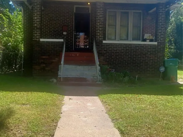 578 Gray Blvd, East Saint Louis, IL 62205