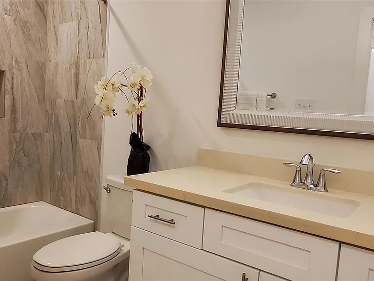 1415 E April Villas Villas #B — Photo 31
