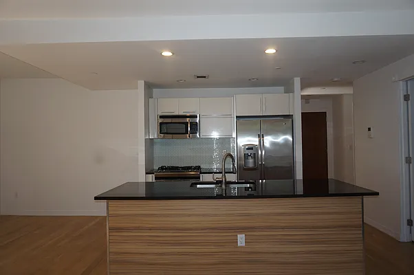 Rented by null | media 28