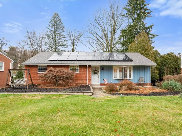 3002 Albine Dr, Glenshaw, PA 15116