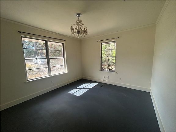 4th image of 515 Kimball Ave