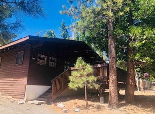 745 Mountain View Ave, Wrightwood, CA 92397