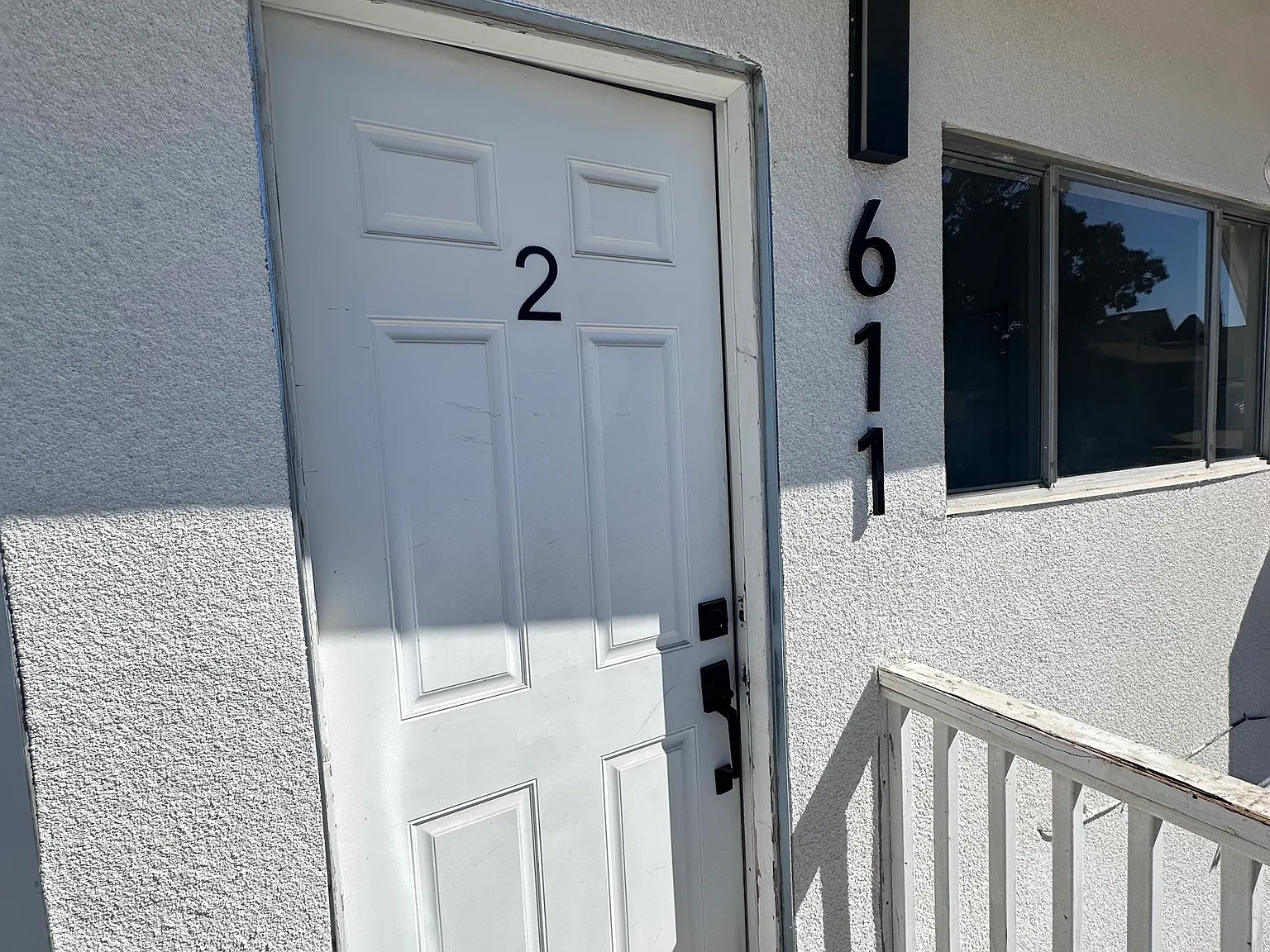 1 bed, 700 sqft, $1,300 — Photo 2