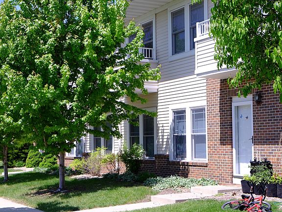 5th image of 2329 Bristol Dr Unit 201