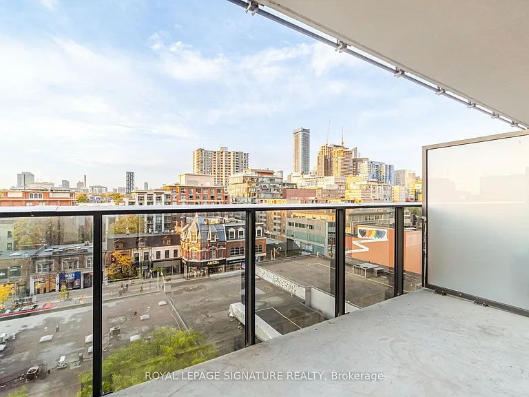 330 Richmond St W #811 — Photo 20