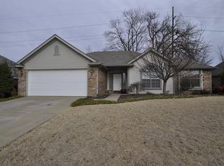 144 W Colorado Ave, Springdale, AR 72764