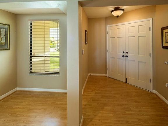 3rd image of 116 Aleta Dr