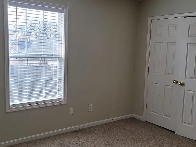 5603 Collington Ct — Photo 21