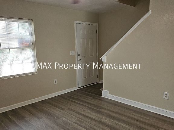 3rd image of 1816 Bennington St SE