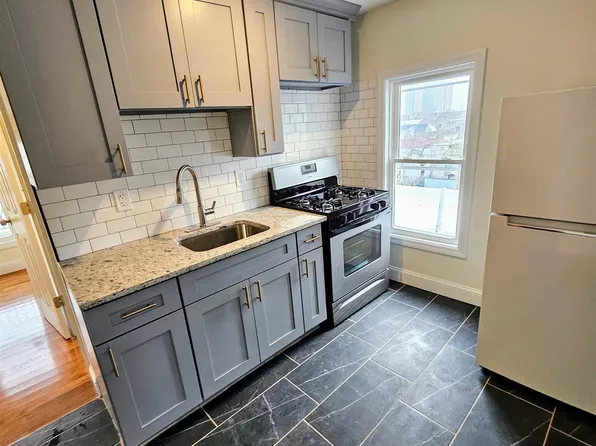 318 75th Street image 3 of 6