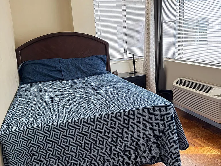2141 I St NW #516 — Photo 17