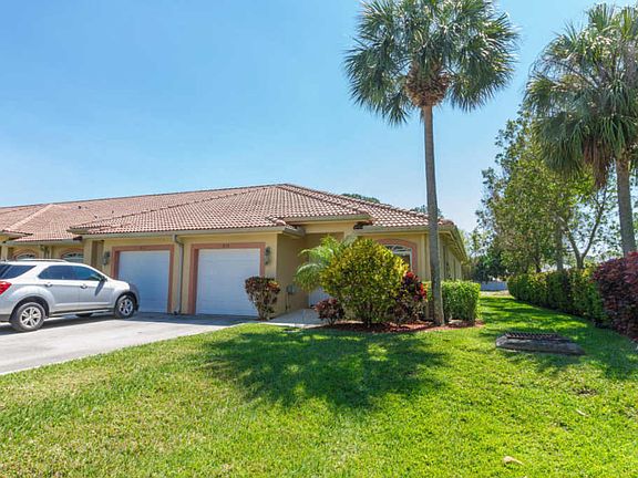 2nd image of 4720 Lucerne Lakes Blvd APT 814