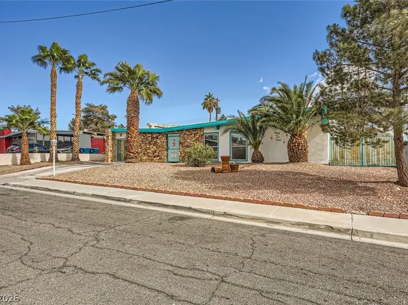 3212 Sundown Dr, Las Vegas, NV 89169