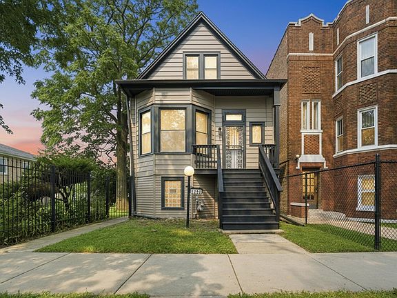 3rd image of 9232 S Essex Ave