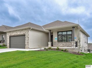 10610 S 126th Ct, Gretna, NE 68138