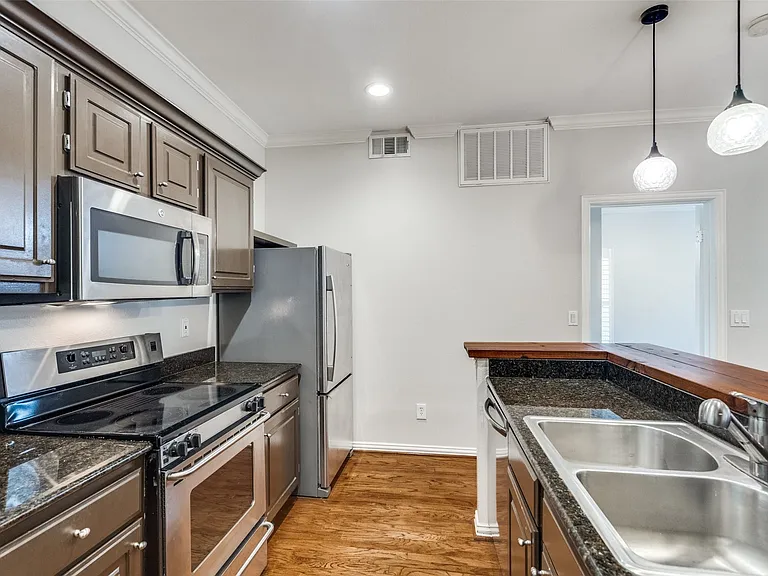 2524 Preston Rd #901 — Photo 8