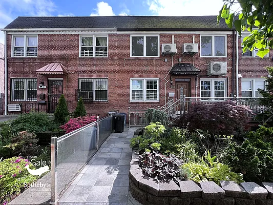 Rented by Daniel Gale Sotheby's International Realty | media 1