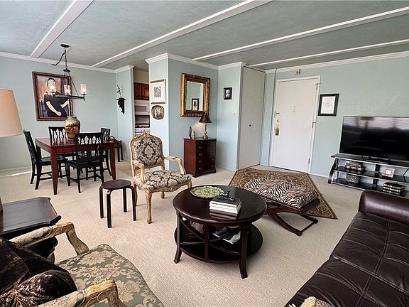 4th image of 1150 Bower Hill Rd APT 705A