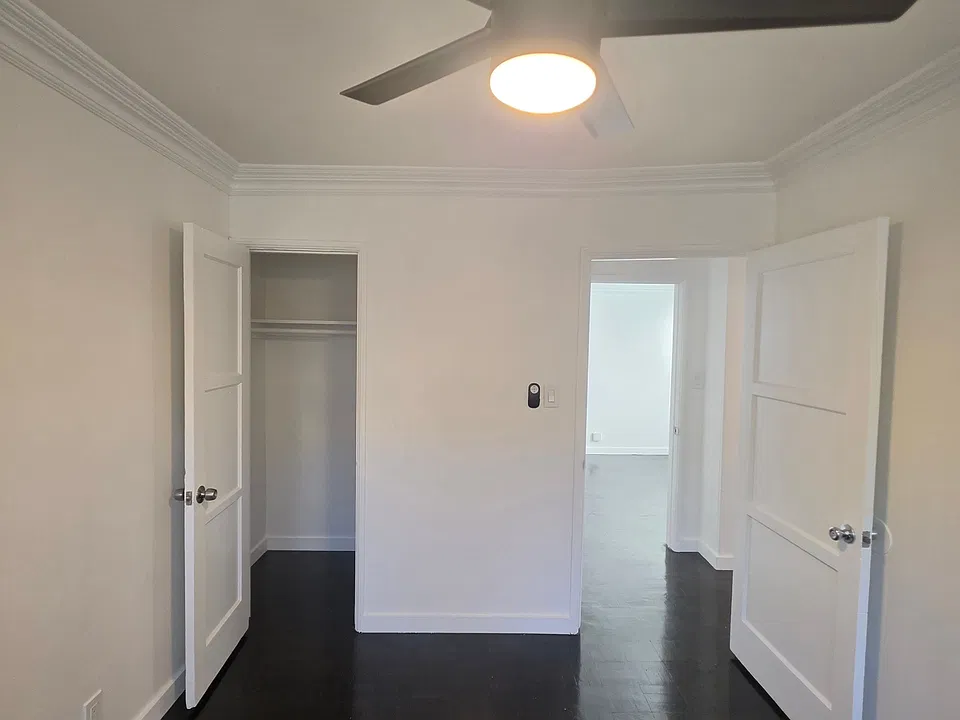 7456 Hollywood Blvd #1