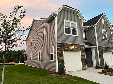 2nd image of 1078 Gemma Dr