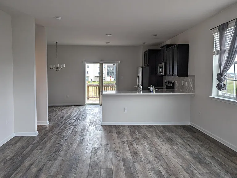 64 Vespucci Ln — Photo 4