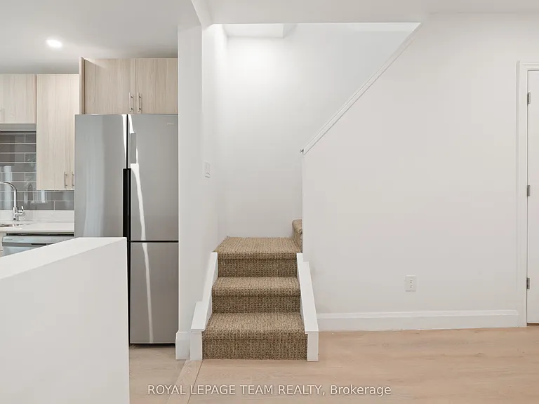 143 Saint Andrew St — Photo 20