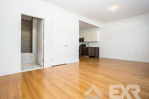 1st image of 820 Bergen St #103