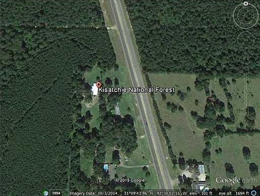 3rd image of 9178 Highway 165 S