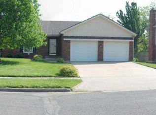 16024 W 147th Ter, Olathe, KS 66062