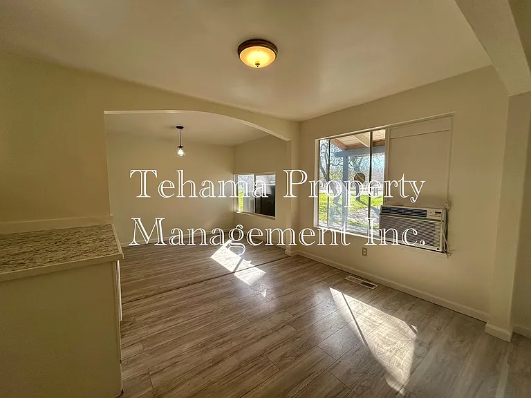 24850 5th Ave — Photo 10