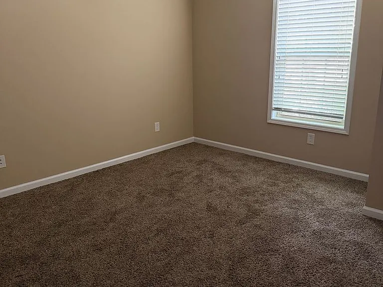 1720 Skyline Dr #108 — Photo 20