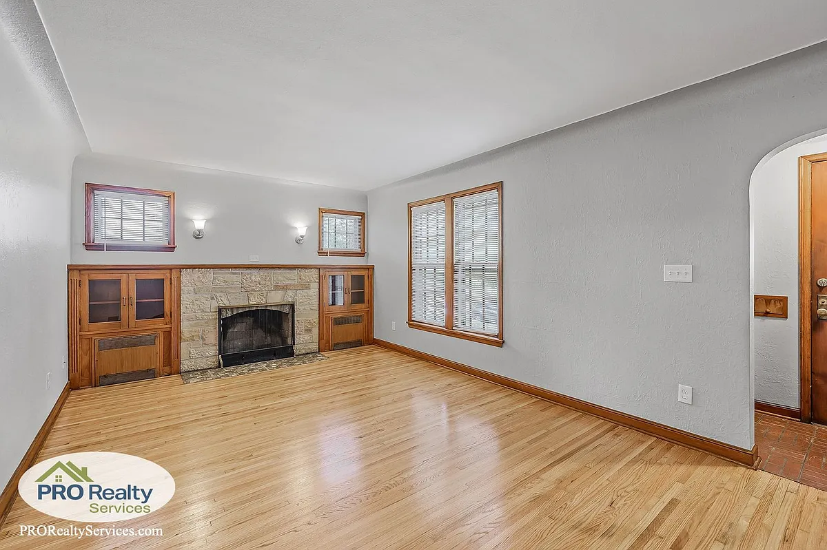 Building Photo - 438 Johnson Pkwy
