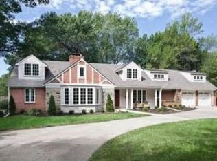 9518 Lee Blvd, Leawood, KS 66206