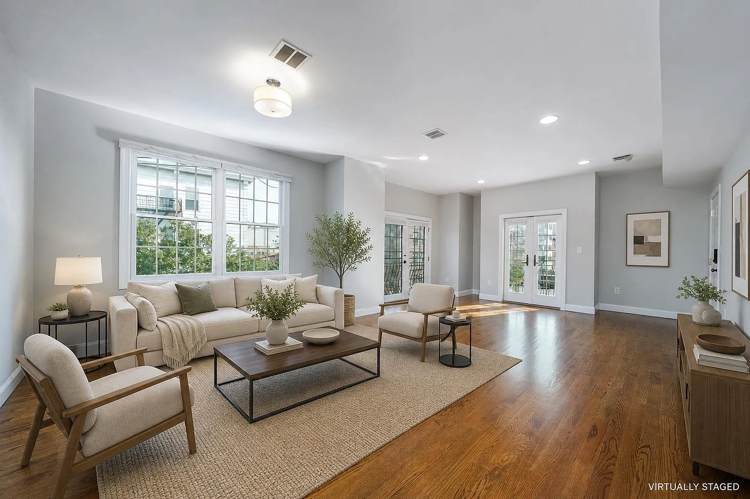 3 bed, 2.0 bath, 1500 sqft, $6,250 — Photo 1