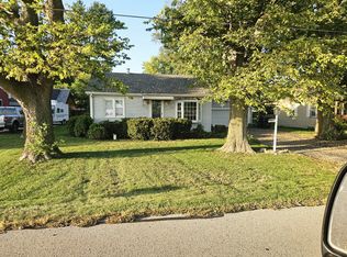 1200 E Southmor Rd, Morris, IL 60450