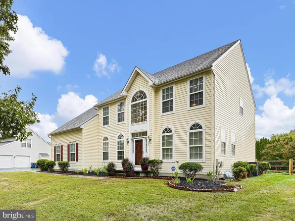 12 Willow Grove Mill Dr, Middletown, DE 19709