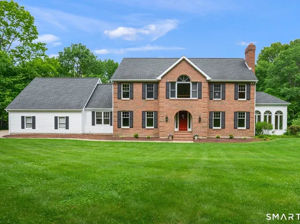 286 Mirey Dam Road, Middlebury, CT 06762