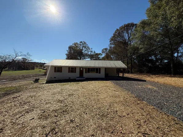 220 McEntire Cir, Chatsworth, GA 30705