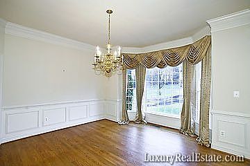5th image of 1208 Stone Falls Way