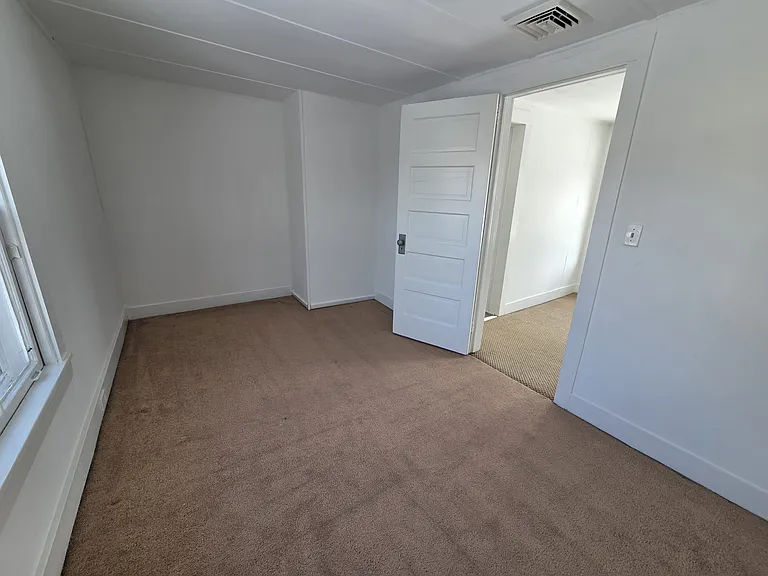 153 Main St — Photo 16