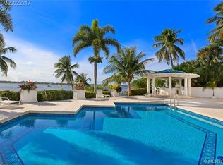 36 Rio Vista Dr, Sewalls Pt, FL 34996