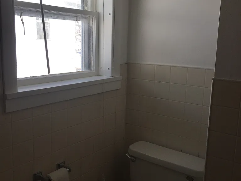 100 State Route 14 N #2 — Photo 10