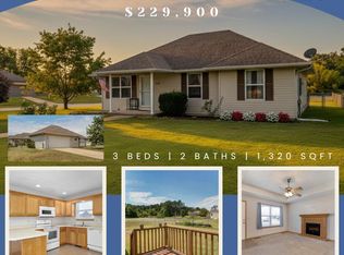 730 W Apache Street, Republic, MO 65738